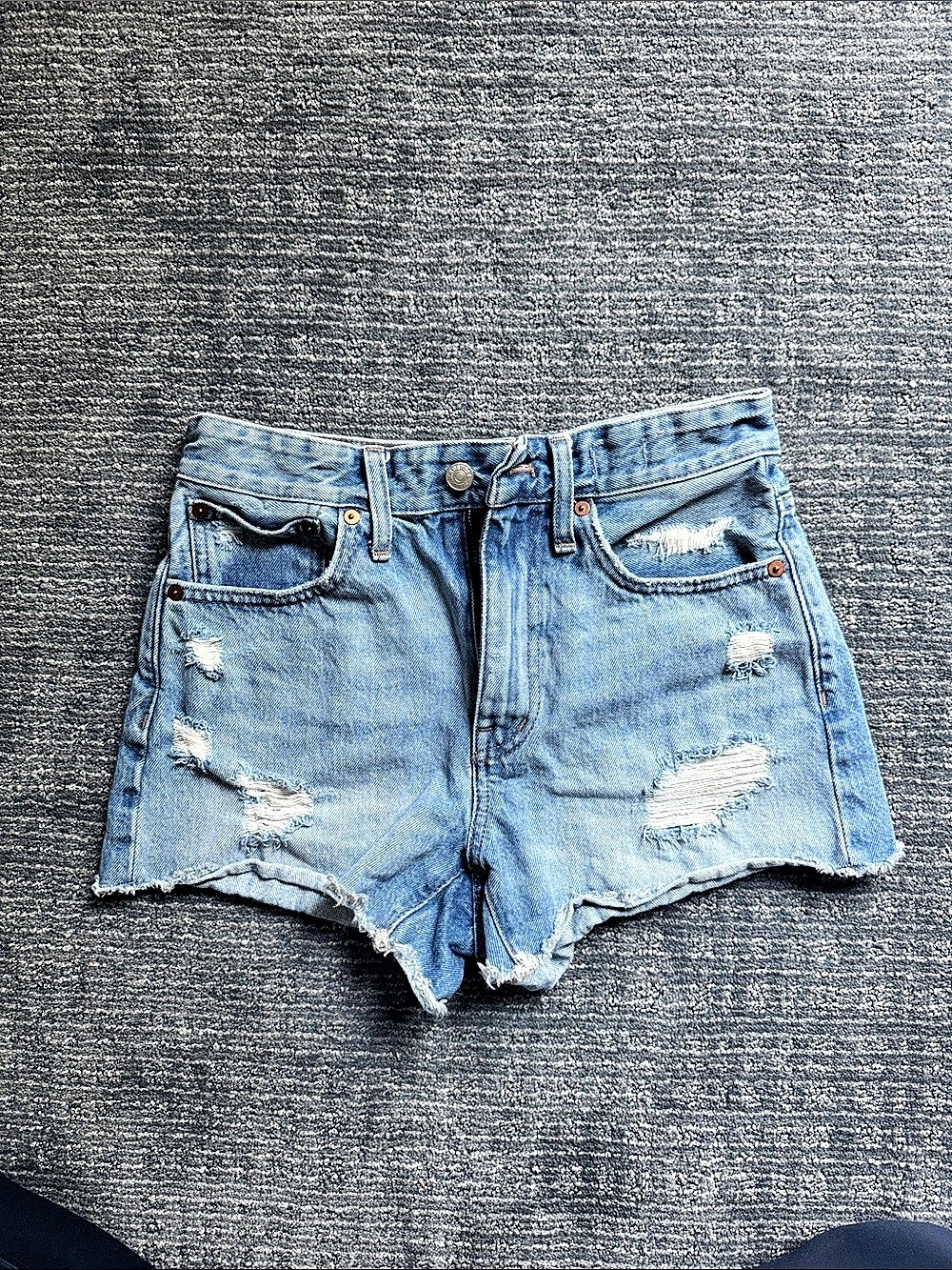 Madewell Relaxed Denim Shorts Distressed Blue Jean Shorts Size 24